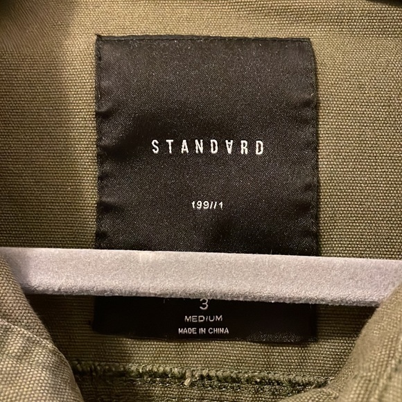 Cropped jacket - Picture 2 of 4